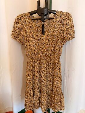90’s style floral dress